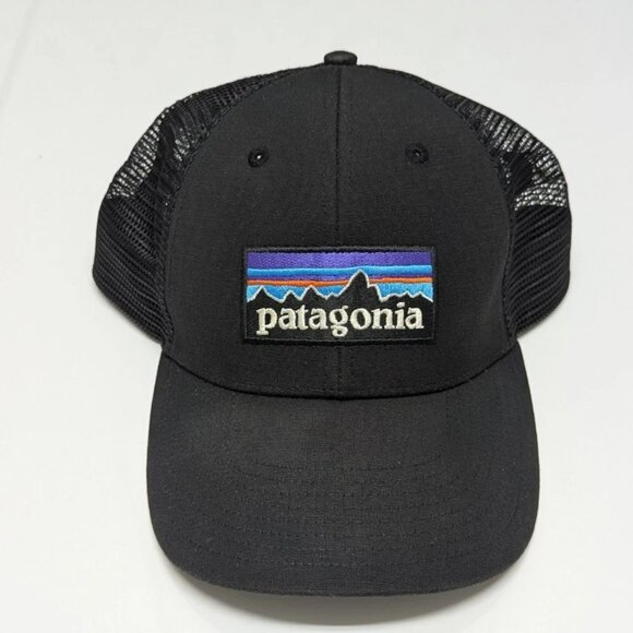 Patagonia P-6 Logo LoPro Trucker Hat Black Adjustable Snapback Mesh Cap Moutain - Picture 1 of 3